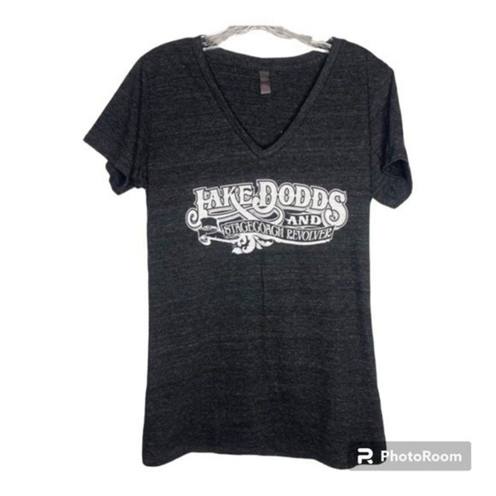 5/$25 District Heathered Gray V Neck Short Sleeve Jake Dodds Stagecoach Revolver